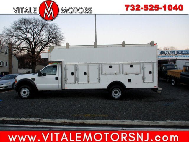 Used 2010 Ford F450 2WD Regular Cab Super Duty image 1