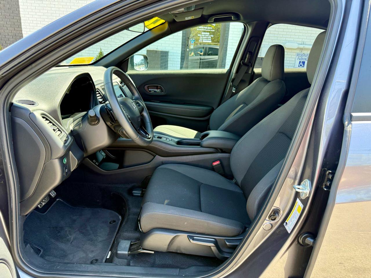 Used 2022 Honda HR-V Sport image 14