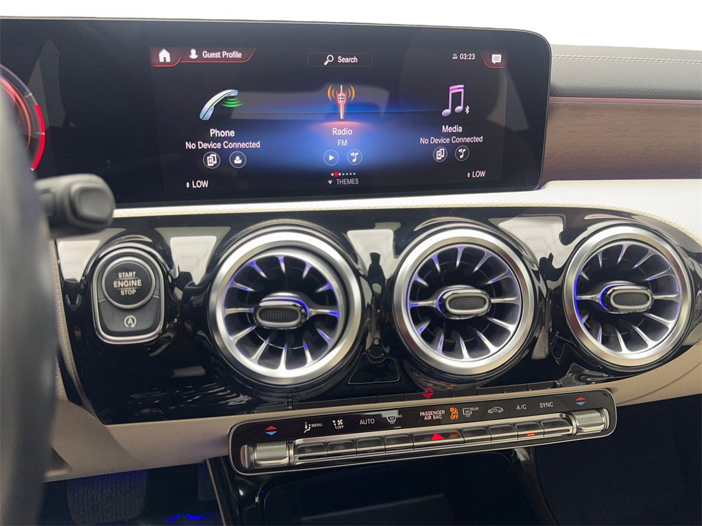 Used 2022 Mercedes-Benz CLA 250 4MATIC image 59