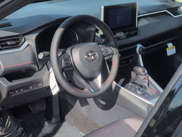 New 2025 Toyota RAV4 SE image 11