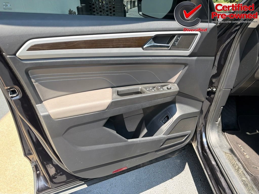 Used 2022 Volkswagen Atlas SE FWD image 44