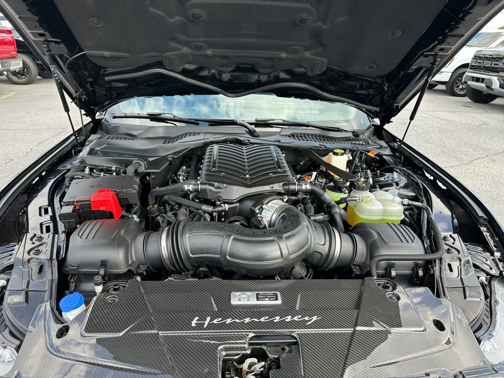 Used 2025 Ford Mustang Dark Horse RWD image 30