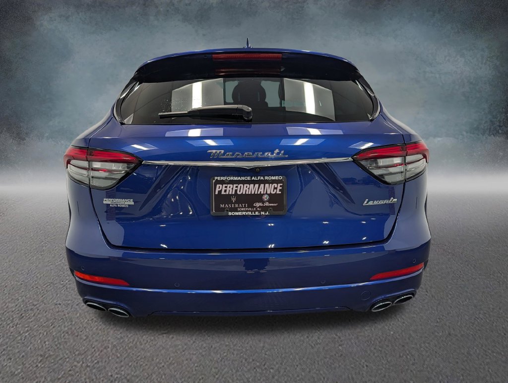 Used 2023 Maserati Levante GT AWD/4WD image 5