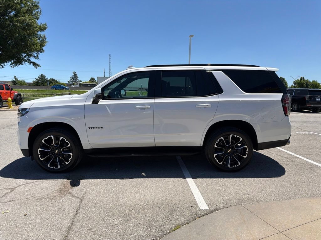 Used 2022 Chevrolet Tahoe RST w/ Sport Performance Package AWD/4WD image 6