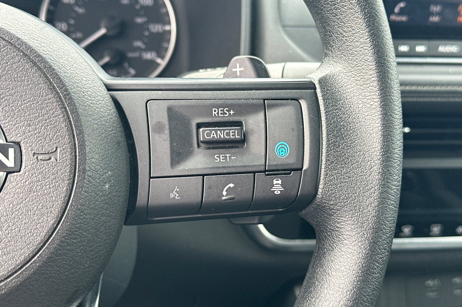 Certified 2024 Nissan Rogue SV image 28