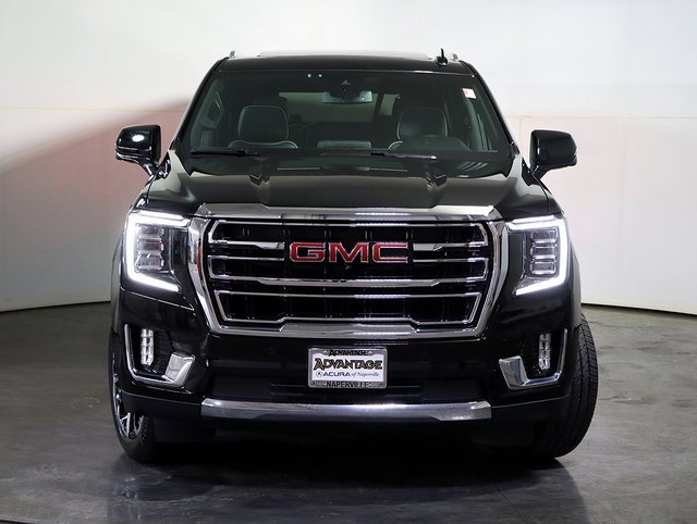 Used 2023 GMC Yukon XL SLT w/ SLT Premium Package image 9