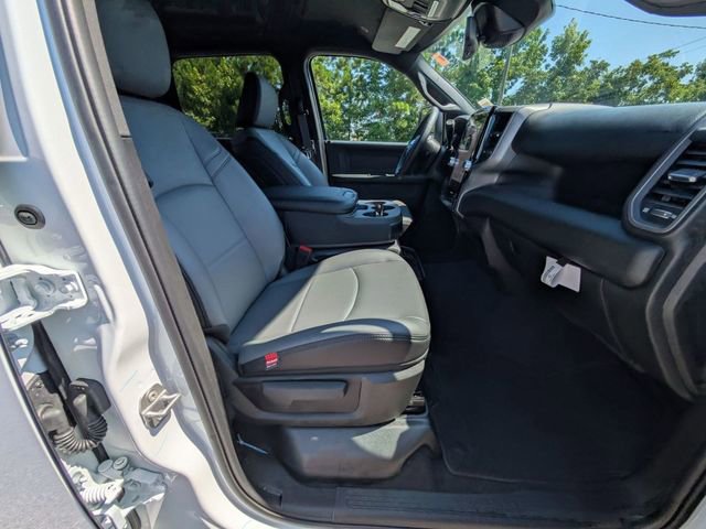 New 2025 RAM 2500 Tradesman AWD/4WD image 32