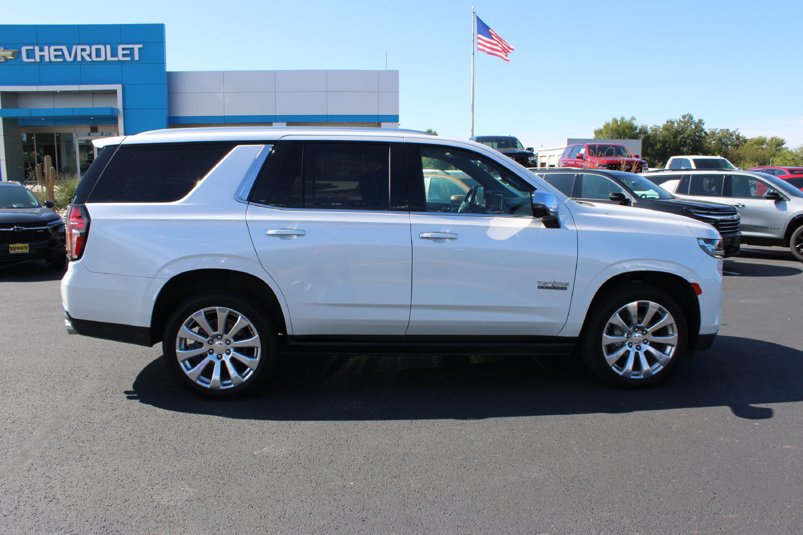 Used 2022 Chevrolet Tahoe Premier w/ Texas Edition AWD/4WD image 9