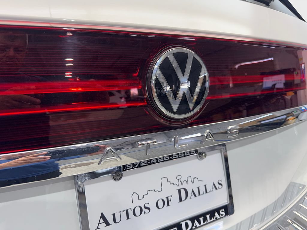 Used 2025 Volkswagen Atlas SE FWD image 22