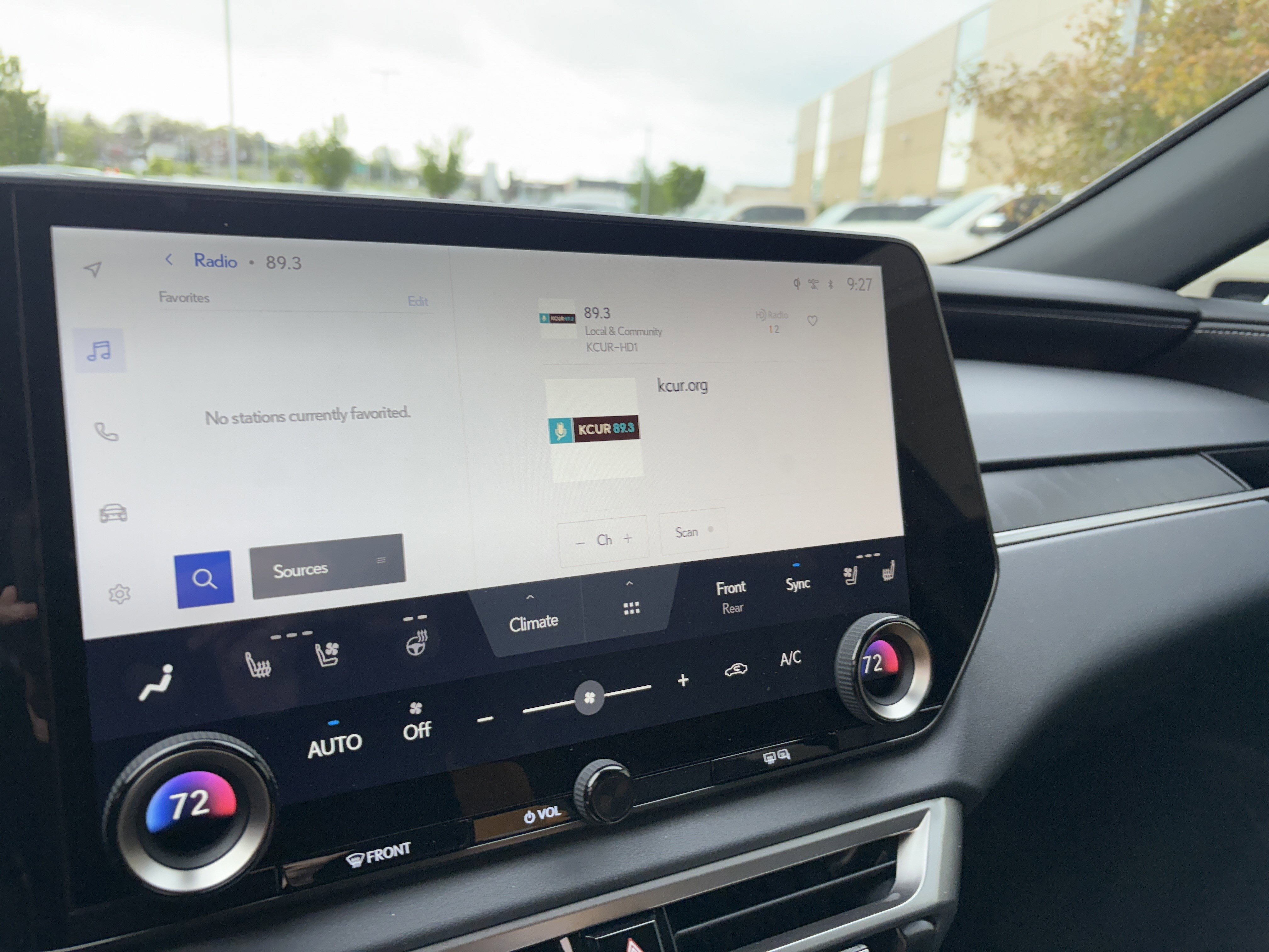 Used 2026 Lexus RX 350h w/ Convenience Package image 22