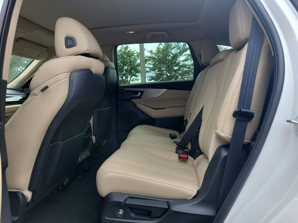Certified 2025 Acura MDX SH-AWD image 13