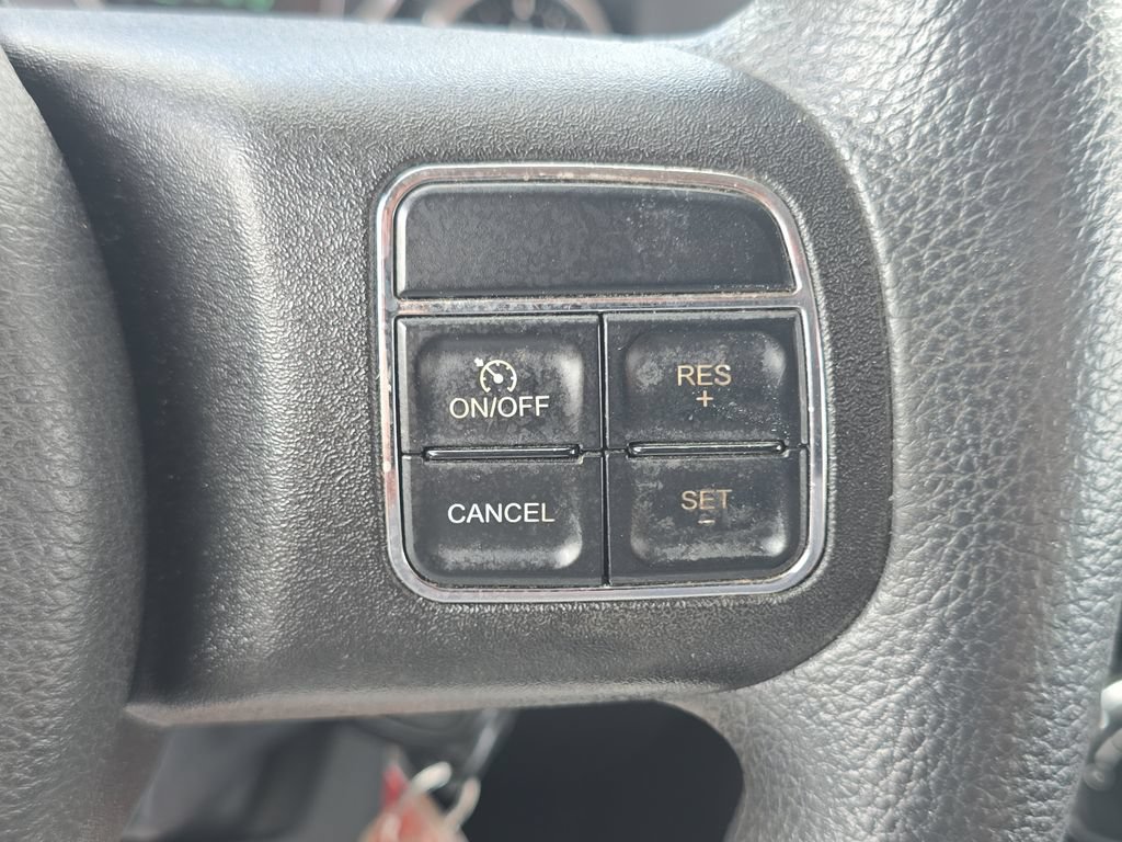 Used 2015 Jeep Compass 4WD image 19