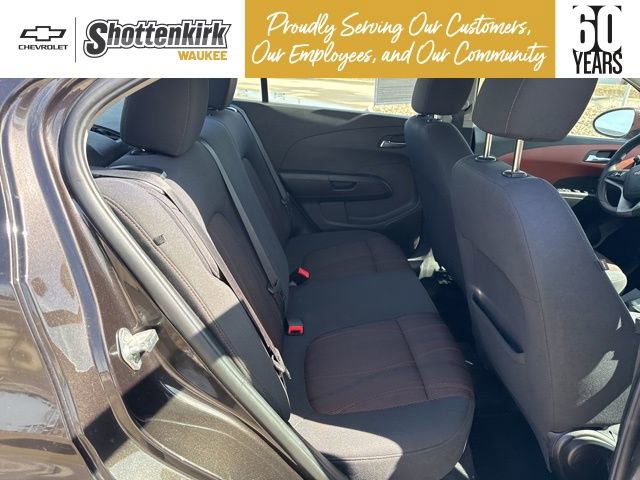 Used 2016 Chevrolet Sonic LT image 17
