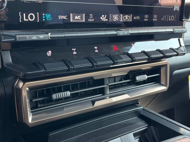 New 2025 GMC Hummer EV 3X w/ Battery Pack, 24 Module Pack image 27