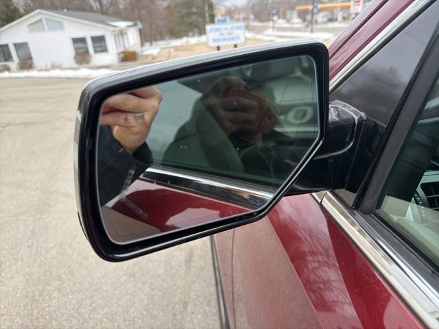 Used 2017 Chevrolet Suburban Premier image 11