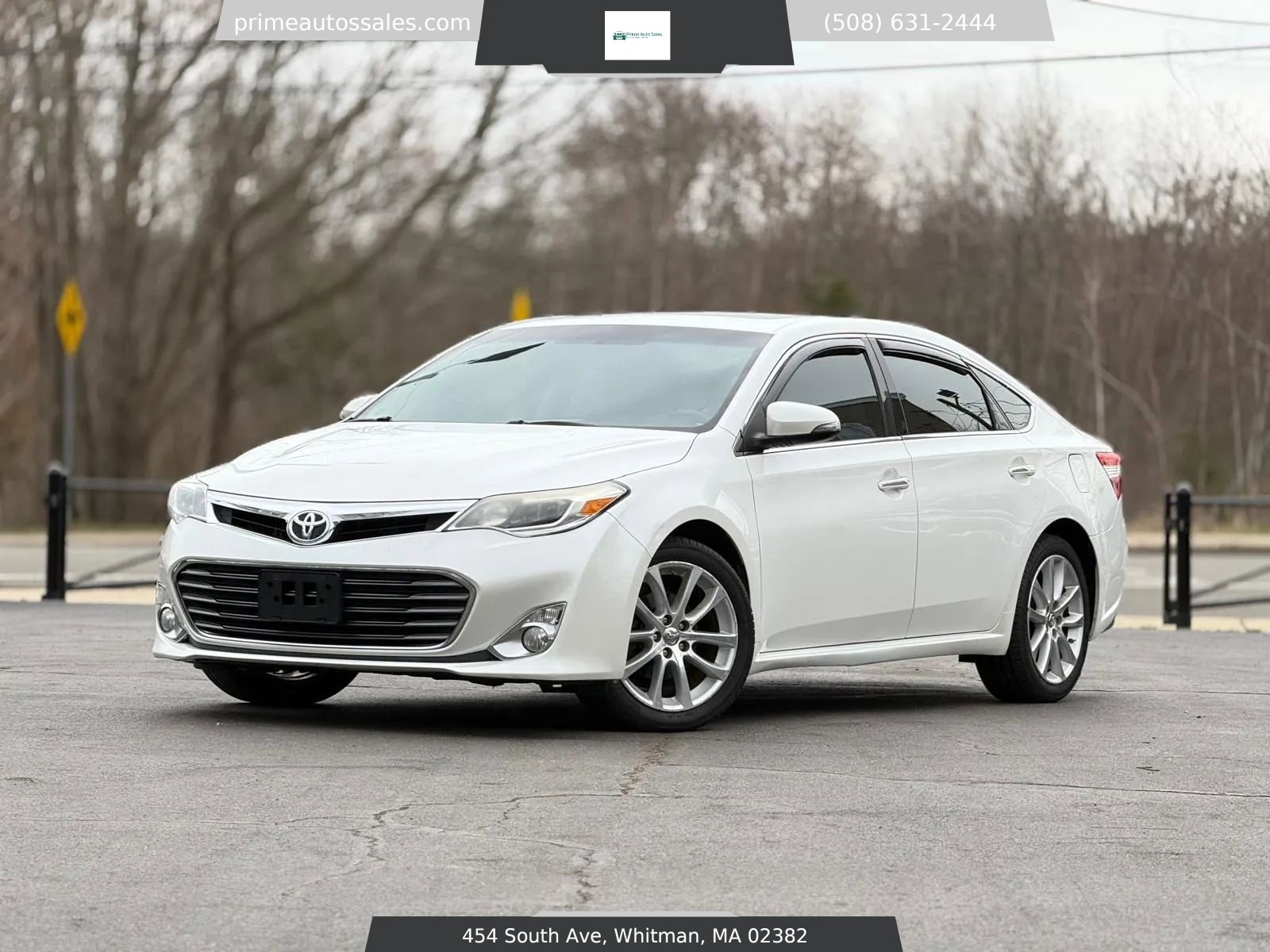Used 2013 Toyota Avalon XLE Touring image 1