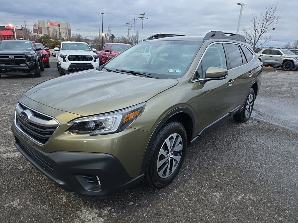 Used 2021 Subaru Outback Premium image 3