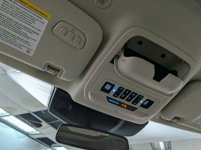 Certified 2023 Ford Explorer Platinum w/ Technology Package image 17