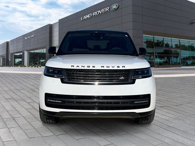 Used 2023 Land Rover Range Rover SE AWD/4WD image 8