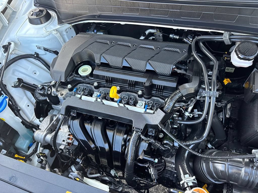 Used 2024 Hyundai Venue SEL FWD image 33