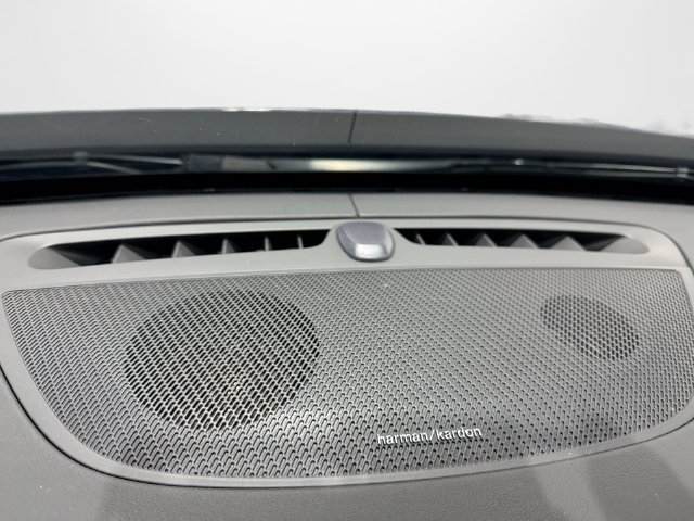 Certified 2026 Volvo XC90 B6 Plus AWD/4WD image 32