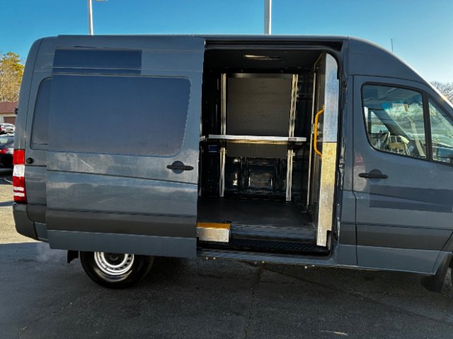 Used 2018 Mercedes-Benz Sprinter 2500 image 11