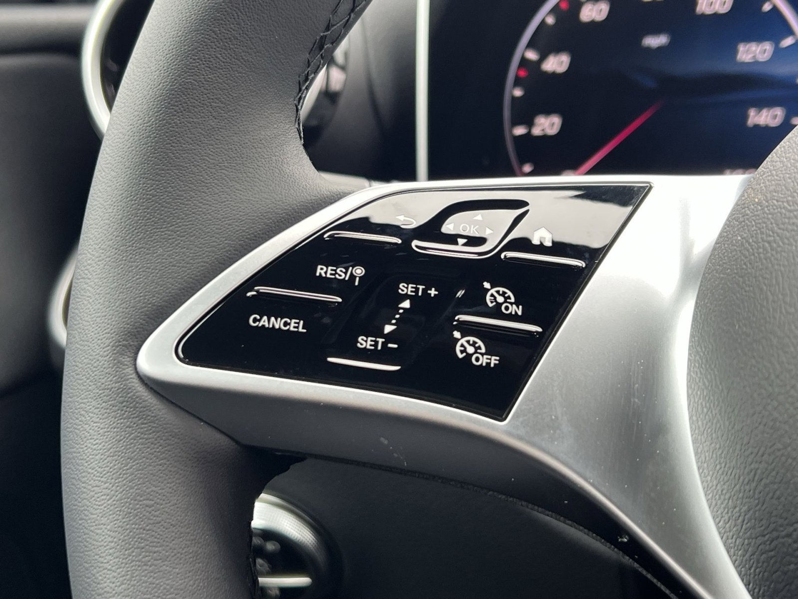 New 2026 Mercedes-Benz GLC 300 4MATIC image 30