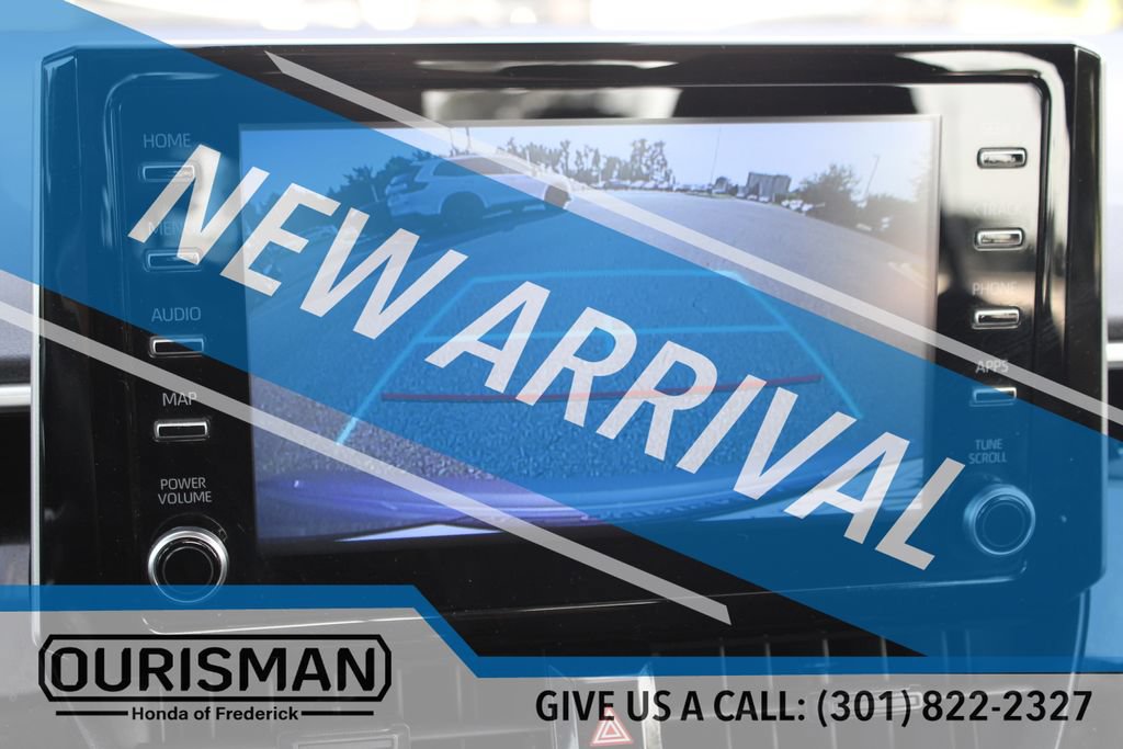 Used 2020 Toyota Corolla LE FWD image 30
