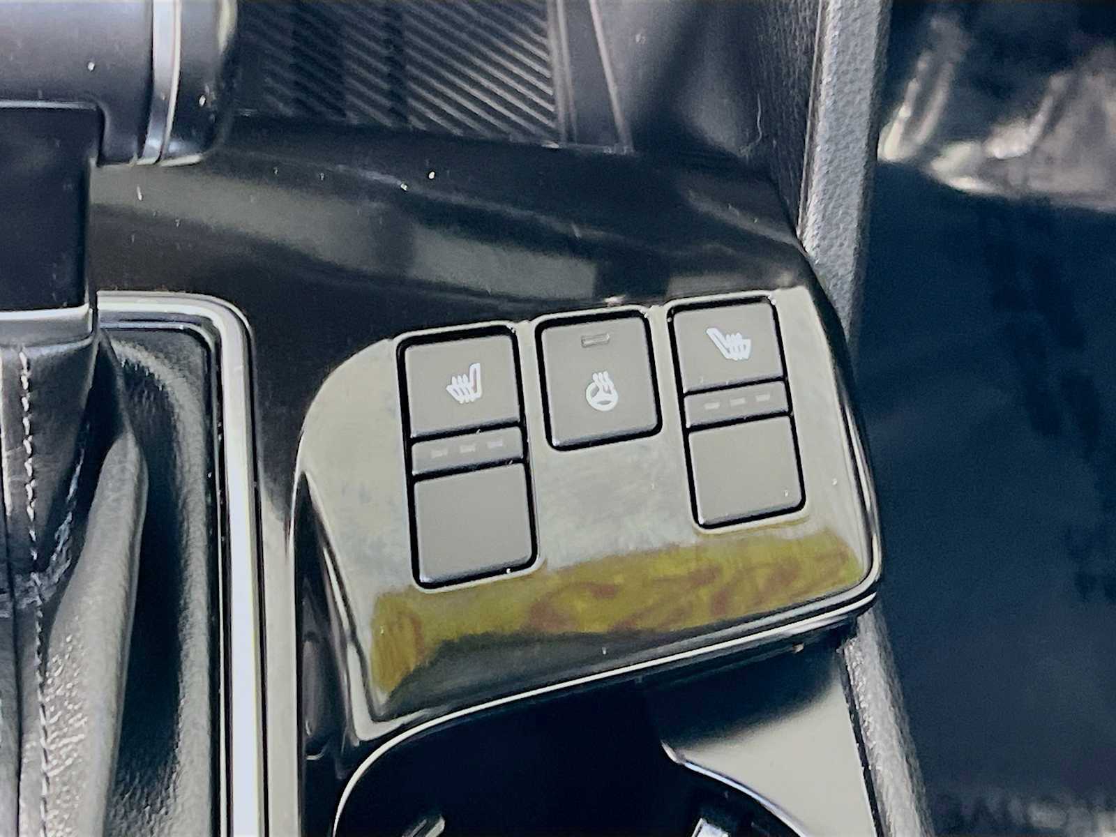 Used 2023 Kia Sportage SX image 20