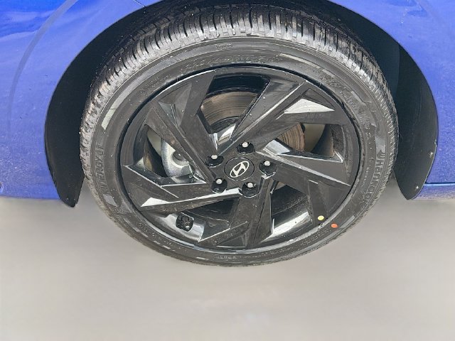 New 2026 Hyundai Elantra SEL Sport Premium FWD image 32