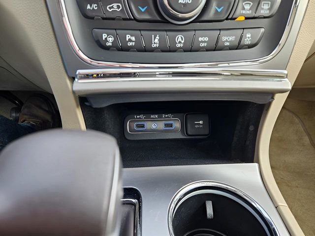 Used 2018 Jeep Grand Cherokee Overland image 28