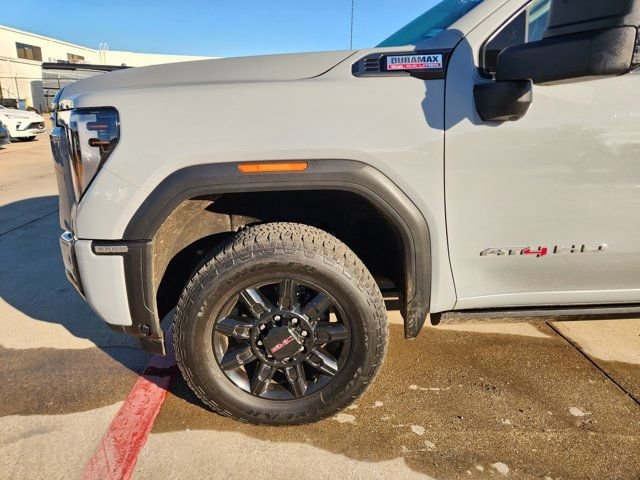 Used 2024 GMC Sierra 2500 AT4 w/ AT4 Premium Plus Package image 5