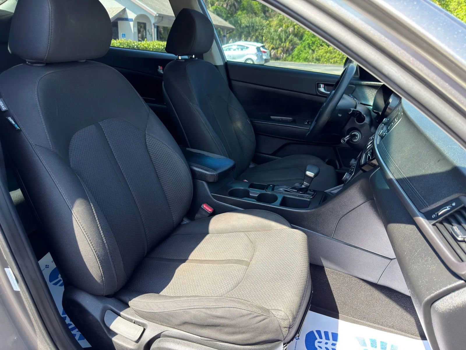 Used 2016 Kia Optima LX image 22