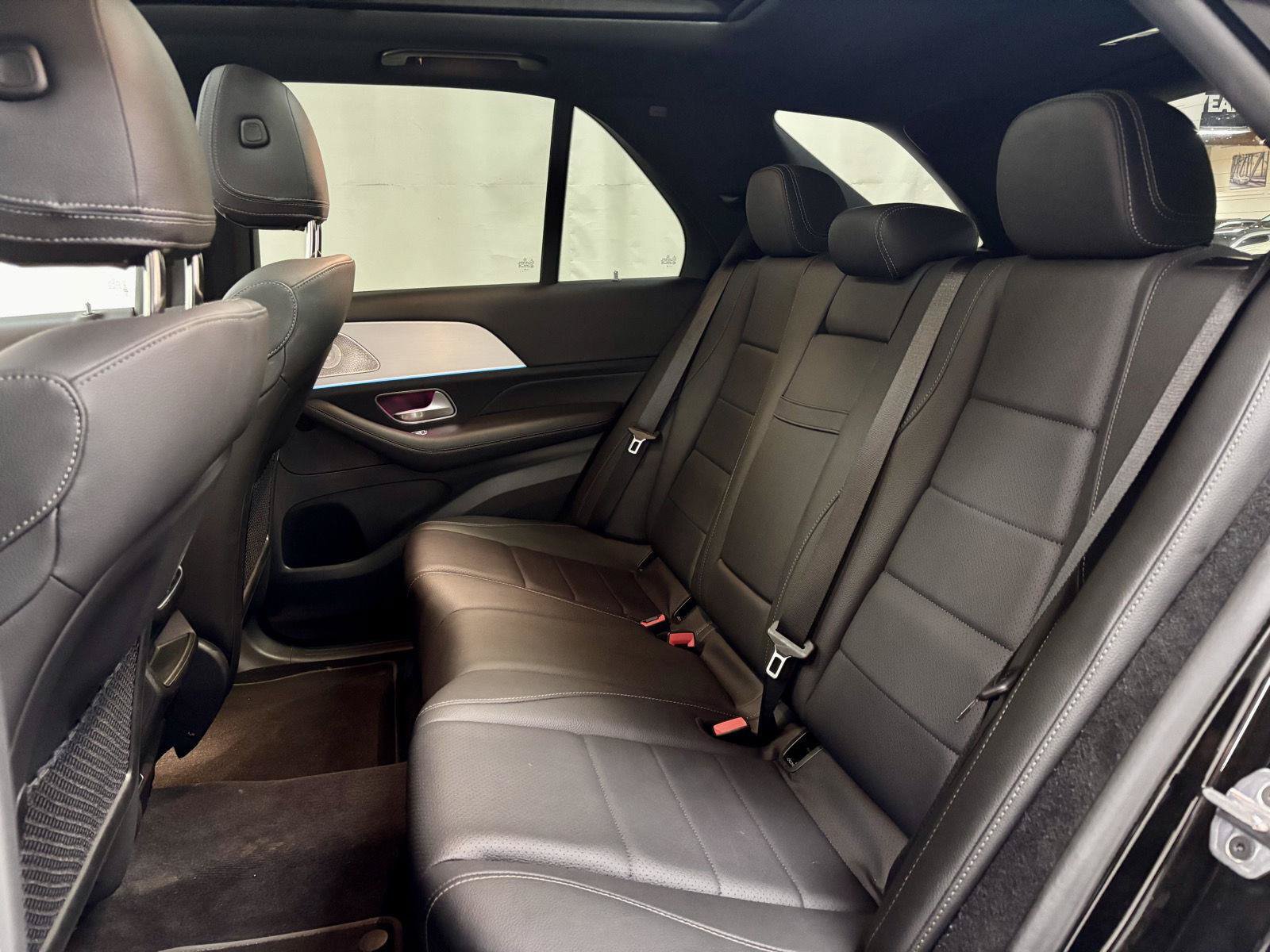 Used 2025 Mercedes-Benz GLE 350 4MATIC image 23