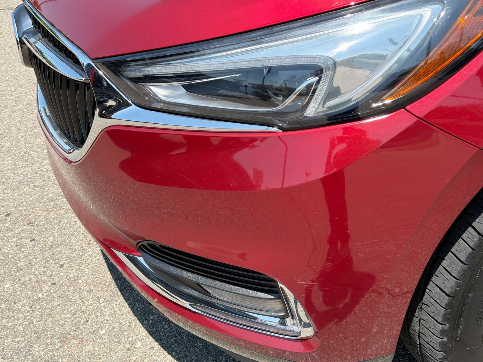 Used 2018 Buick Enclave Essence AWD/4WD image 15