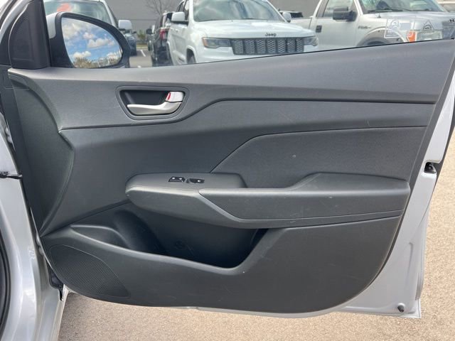 Used 2019 Hyundai Accent SEL FWD image 9