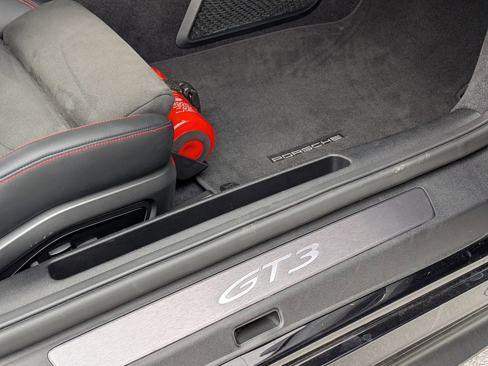 Certified 2022 Porsche 911 GT3 image 26