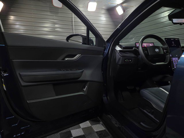 Used 2023 Fisker Ocean One AWD/4WD image 38