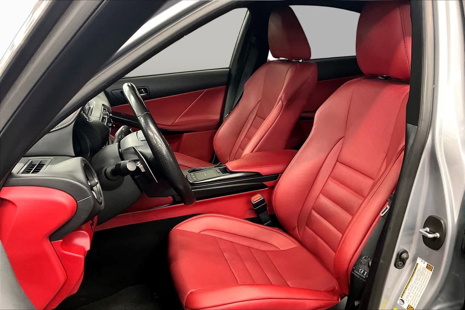 Used 2023 Lexus IS 350 F Sport RWD image 8