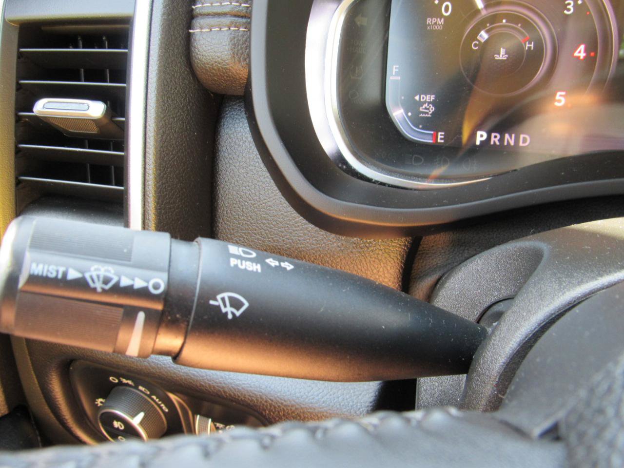 Used 2024 RAM 2500 Laramie w/ Safety Group AWD/4WD image 23