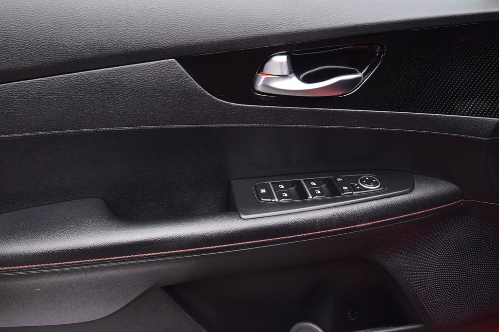 Used 2021 Kia Forte GT image 26