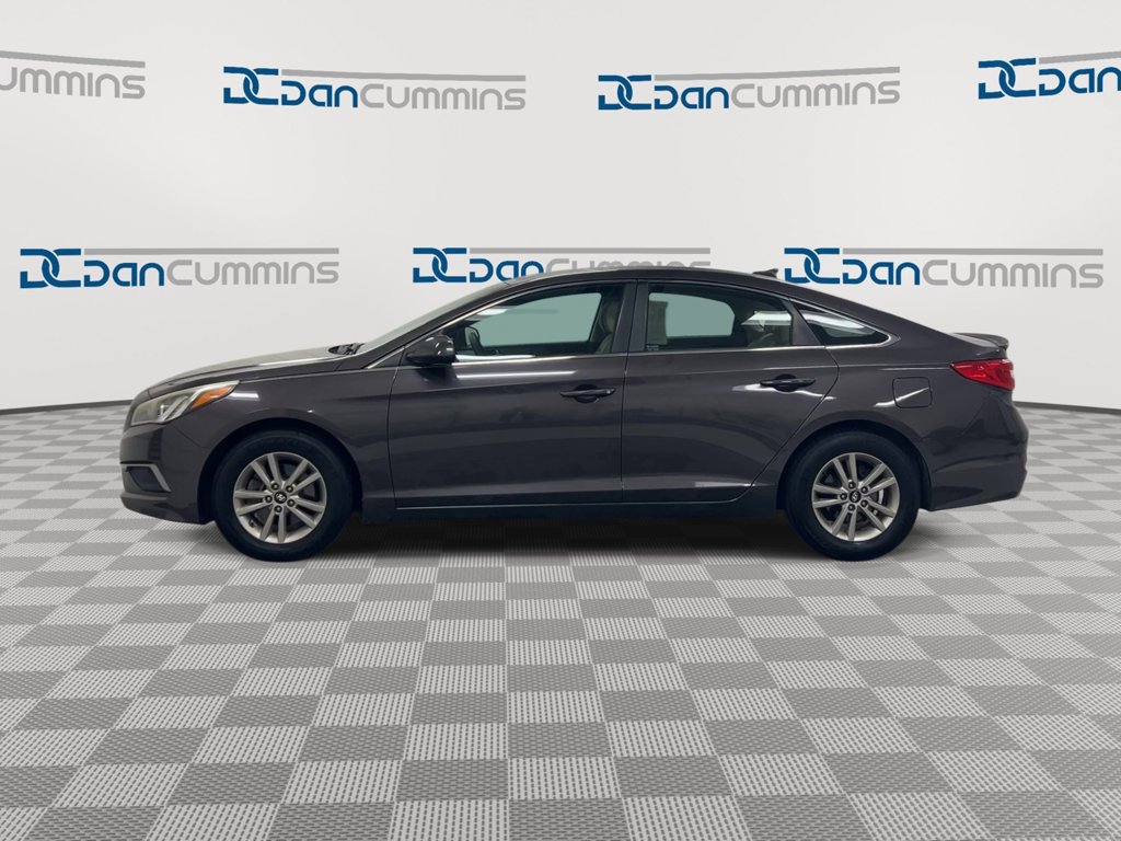 Used 2016 Hyundai Sonata SE FWD image 5