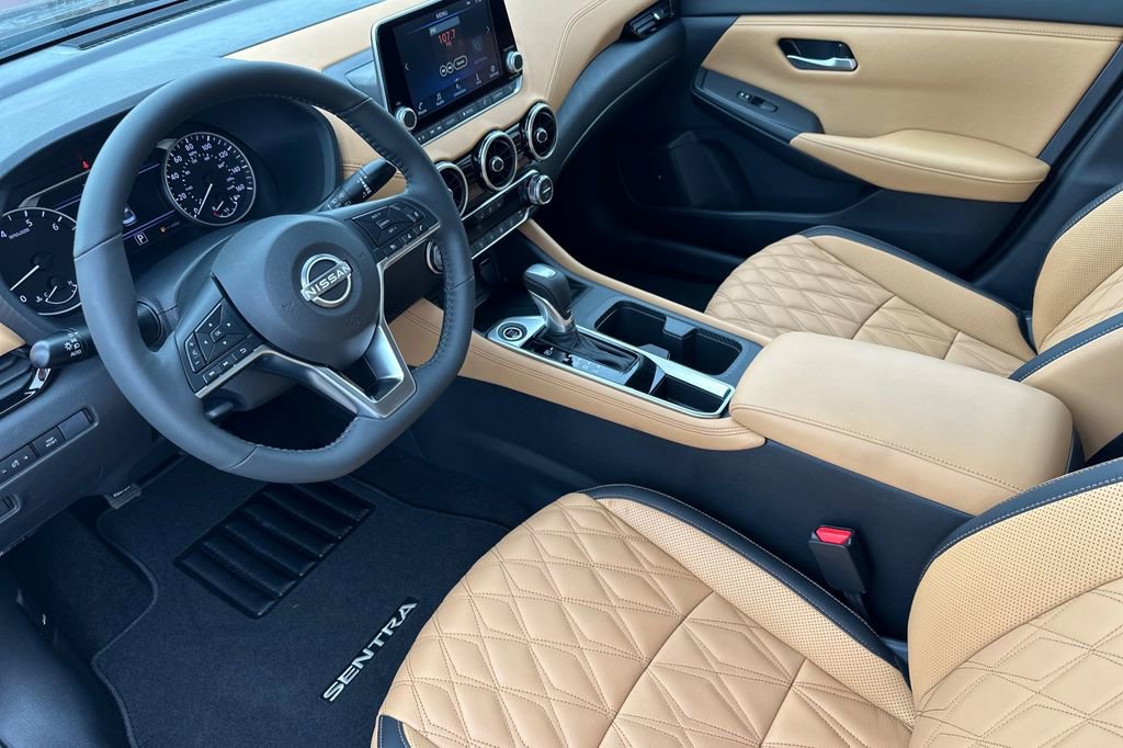 New 2025 Nissan Sentra SV w/ SV Premium Package image 8