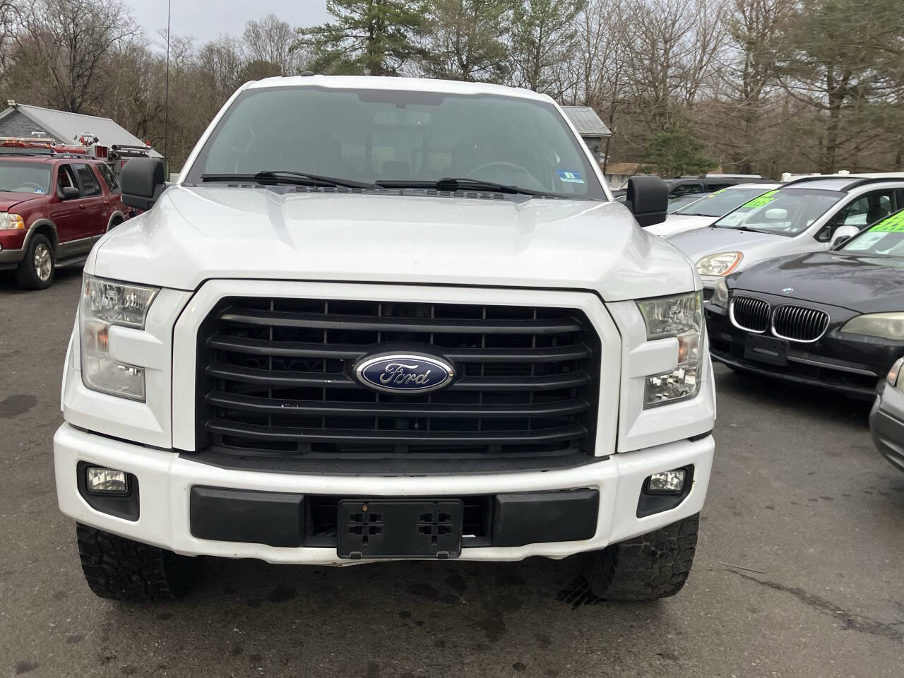 Used 2017 Ford F150 XLT w/ Equipment Group 302A Luxury AWD/4WD image 4