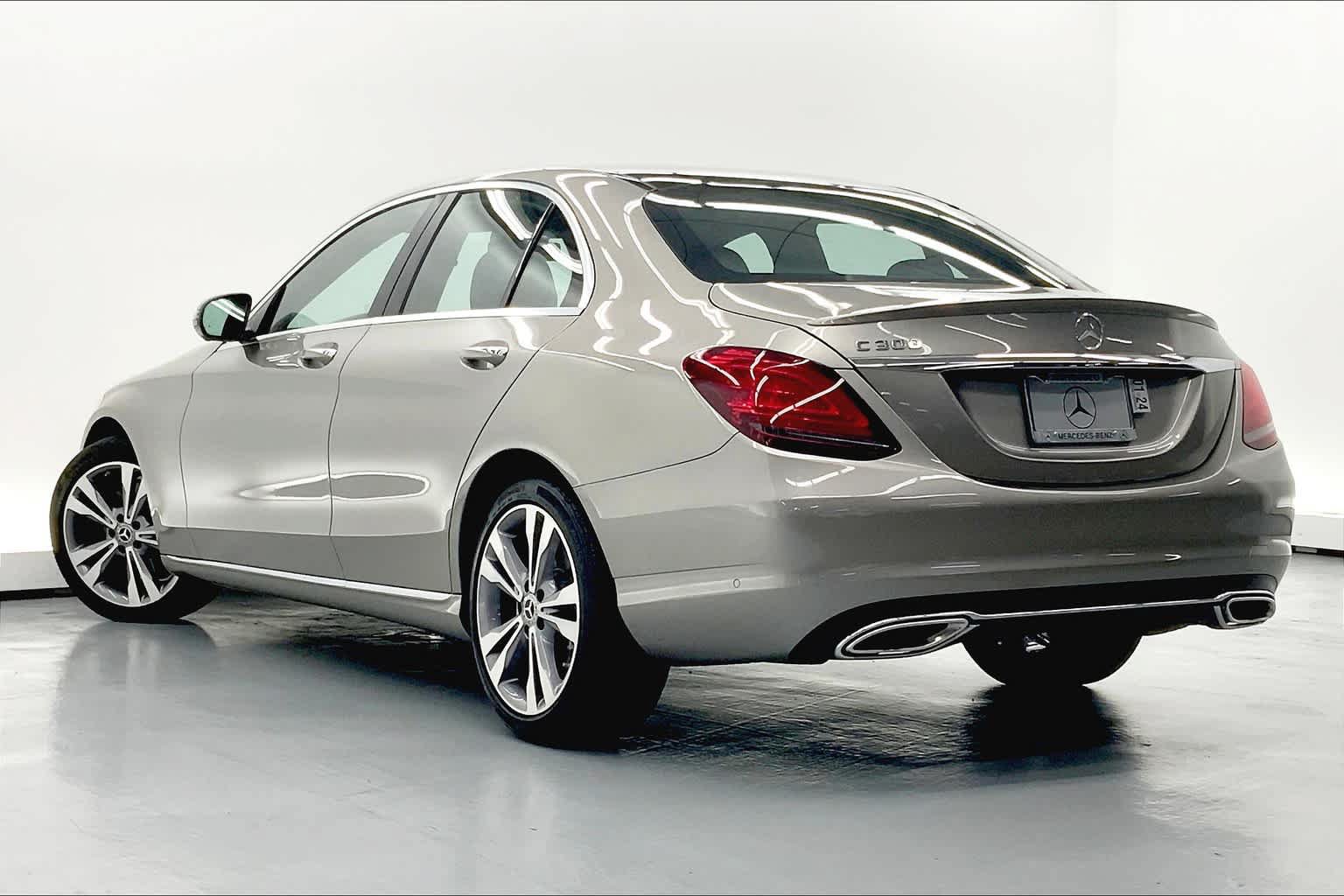 Used 2019 Mercedes-Benz C 300 Sedan image 11