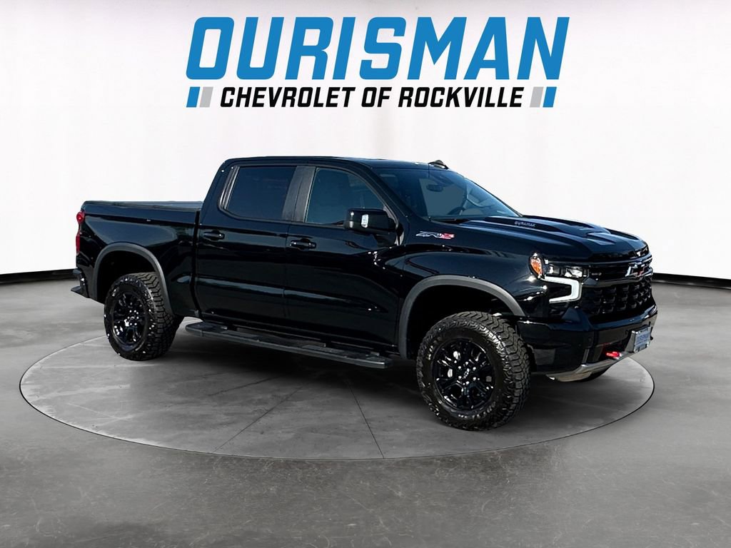 Used 2025 Chevrolet Silverado 1500 ZR2 w/ Technology Package image 1