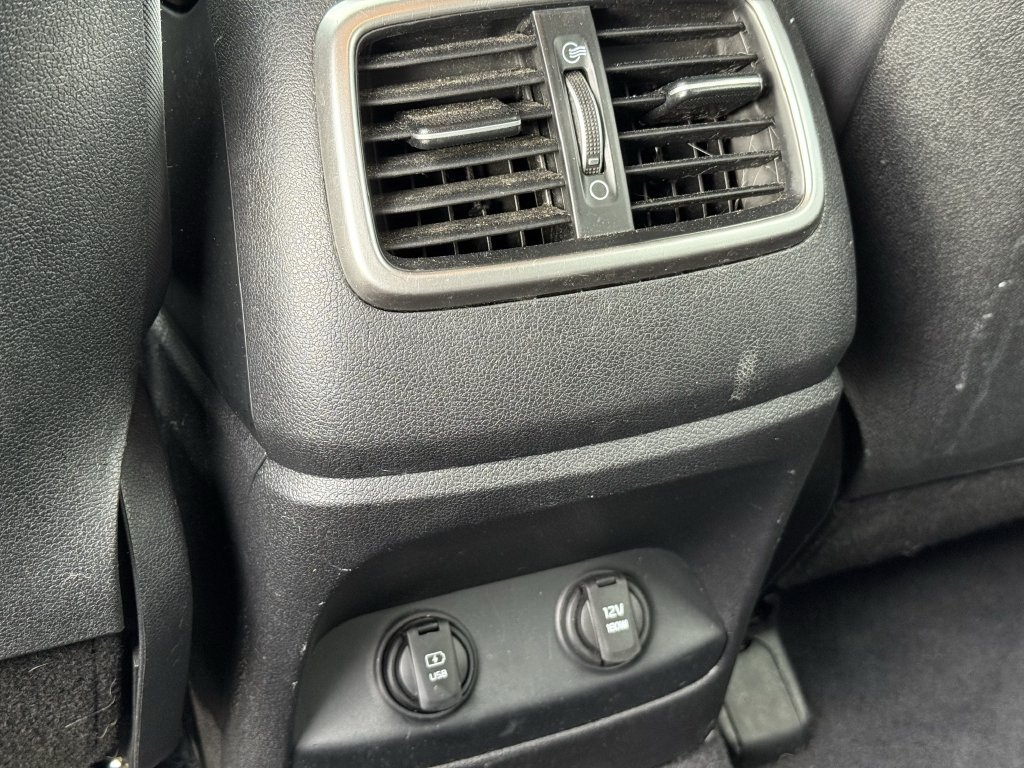 Used 2019 Kia Sorento FWD image 24