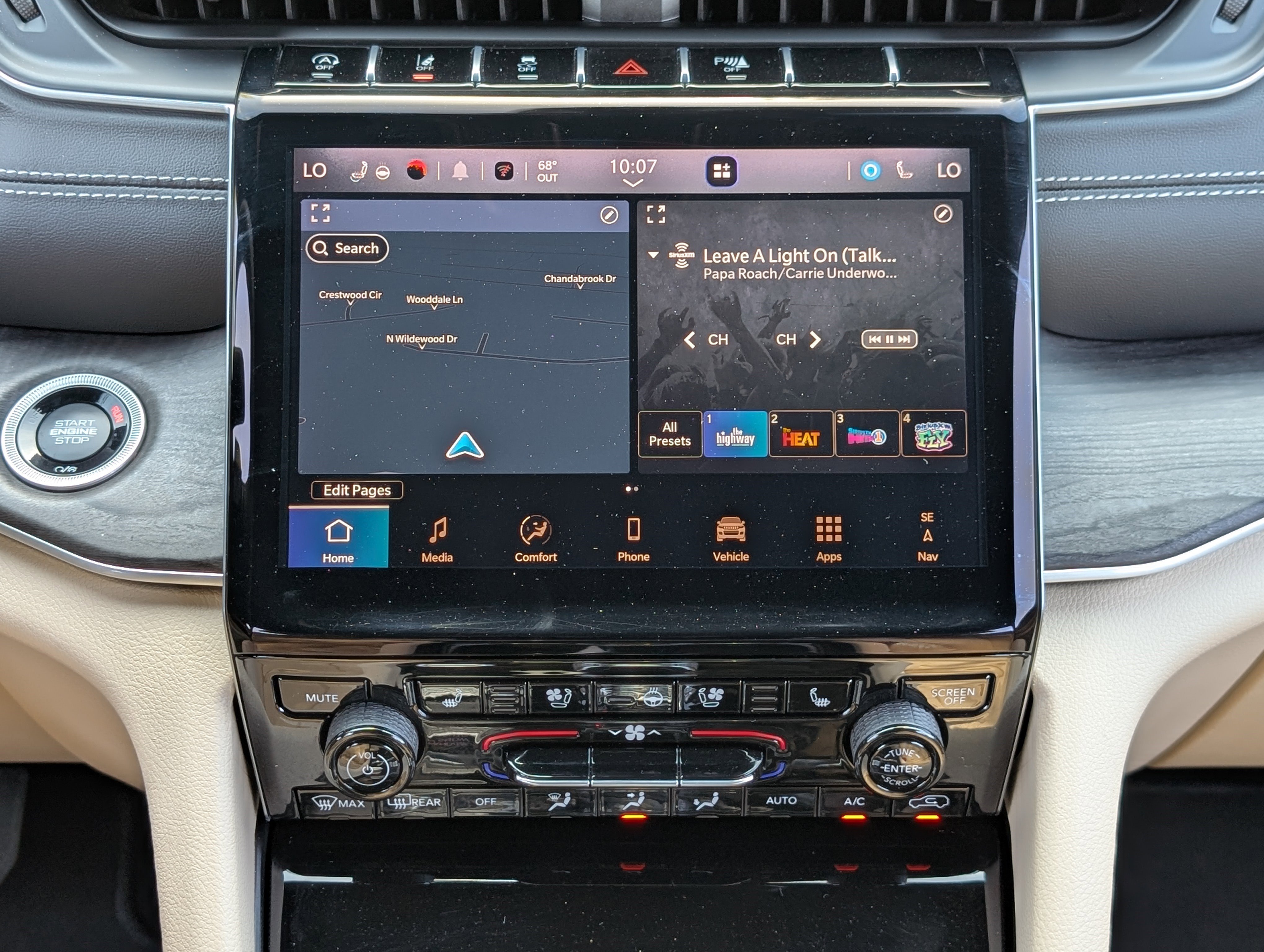 Used 2025 Jeep Grand Cherokee Limited w/ Luxury Tech Group II AWD/4WD image 26