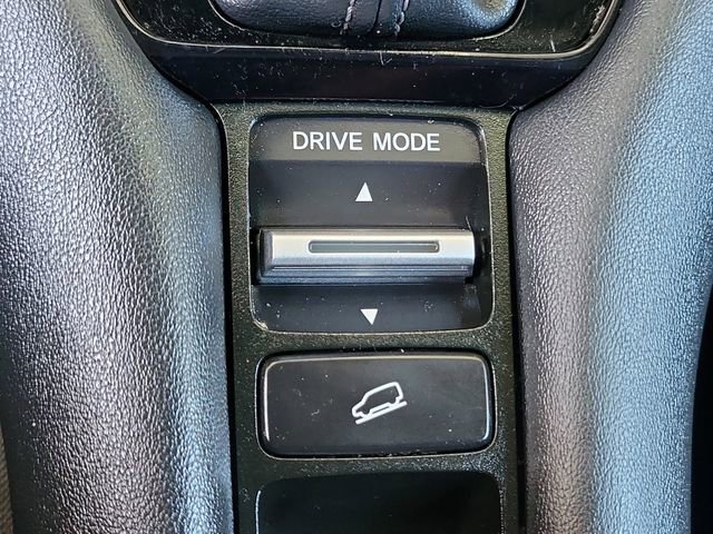 Used 2023 Honda HR-V LX image 17