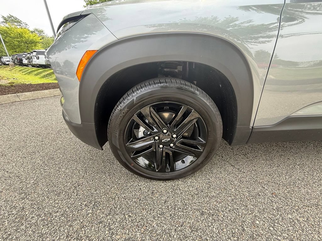 Used 2026 Chevrolet TrailBlazer LT w/ Convenience Package AWD/4WD image 30